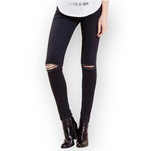True Religion The Runway Legging Mid Rise Pull On in Black